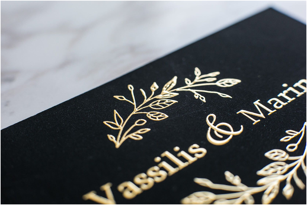 визитки с объемным золотом